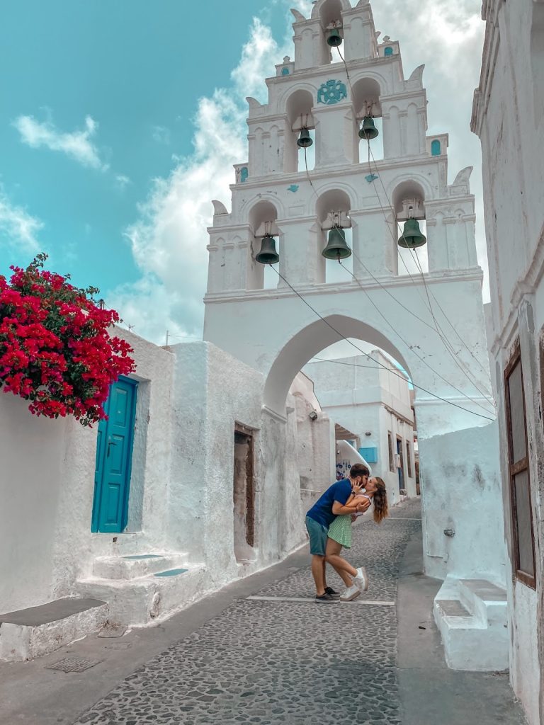 Foto su una stradina a Pyrgos